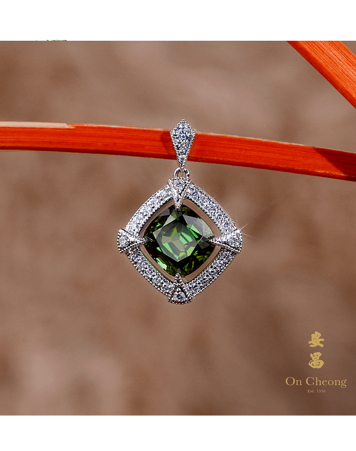 Intelli Signage Necklace.Pendant 2025.1