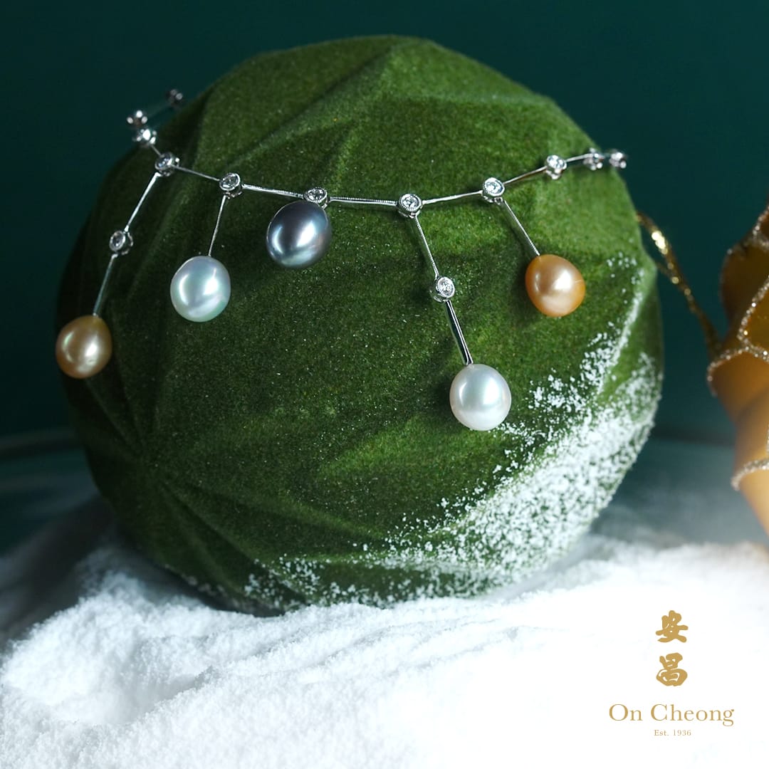 Golden Dusk Trio Necklace