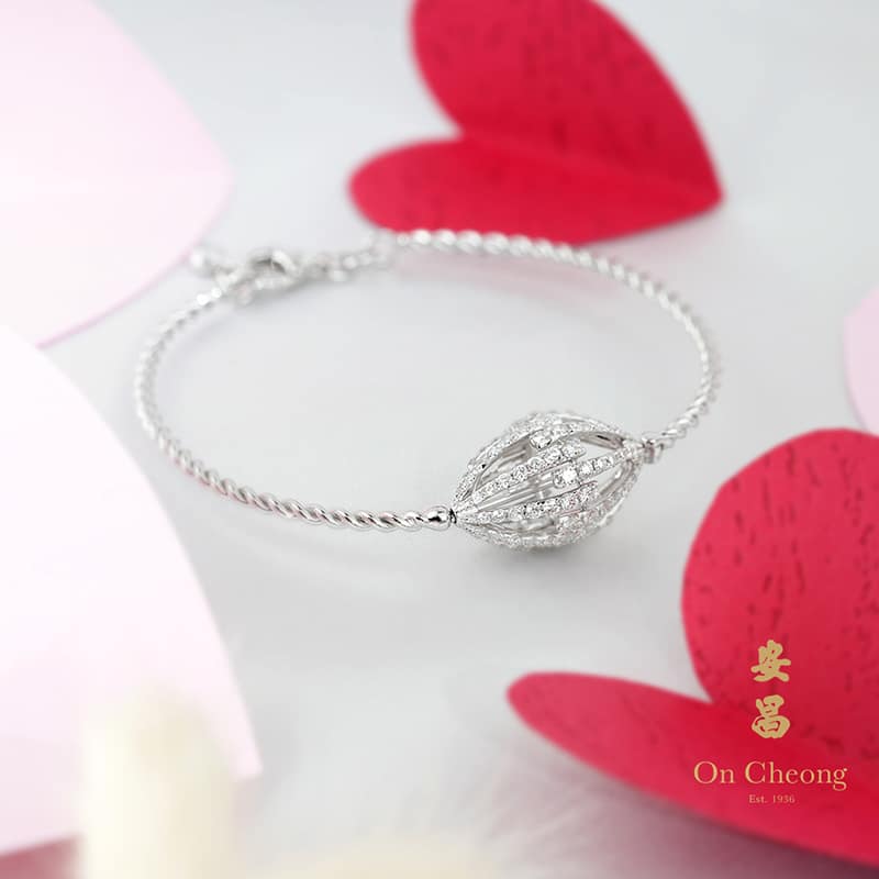 《Alina》钻石手镯